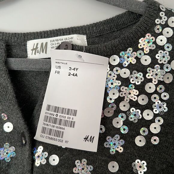 H&M toddler girl sequin snowflake sweater - Picture 2 of 3